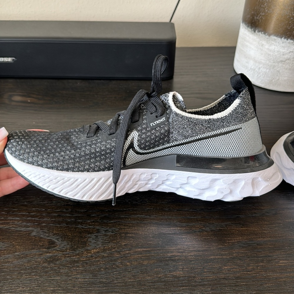 Nike React Infinity Run - Picture 3 of 9